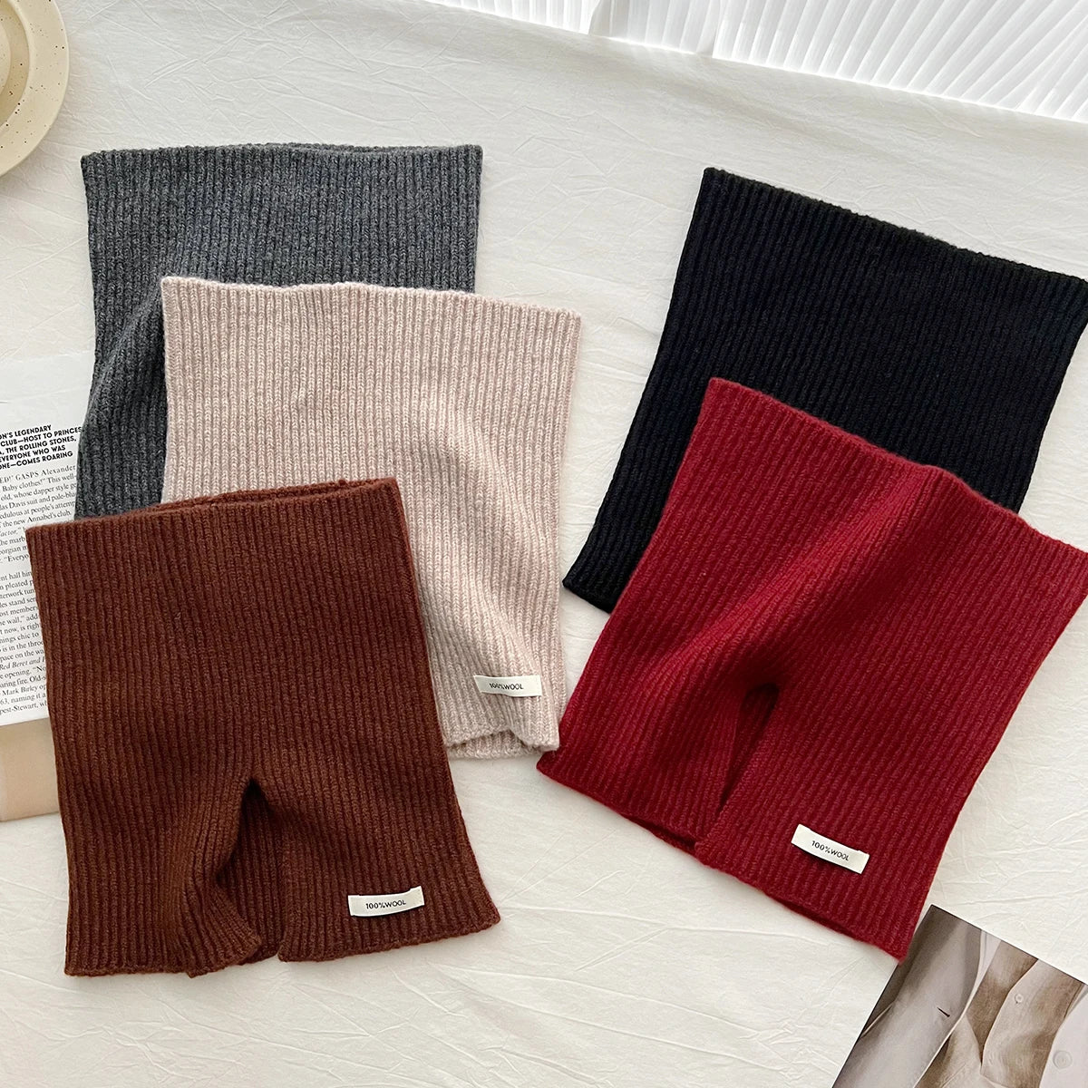 Neve Boucle Wool Neck Gaiter