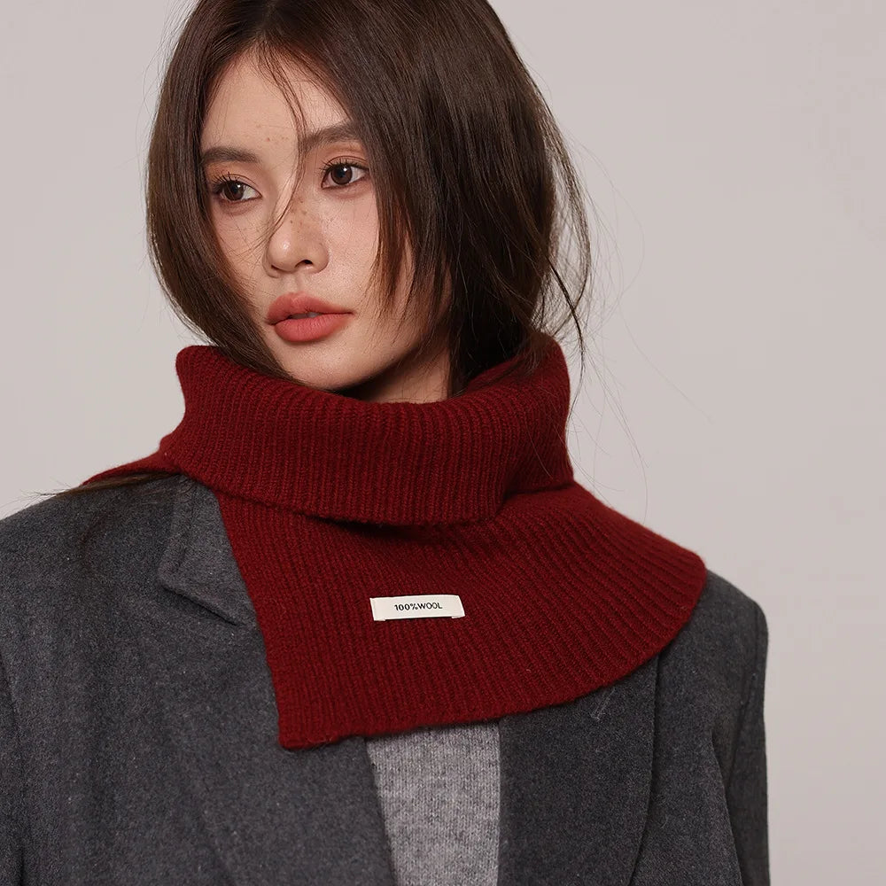 Neve Boucle Wool Neck Gaiter